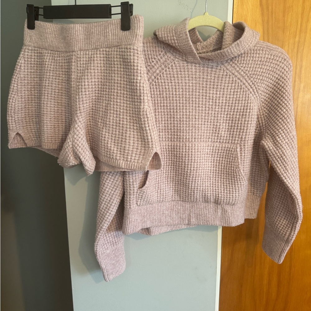 Abercrombie & Fitch Waffle Knit Sweater